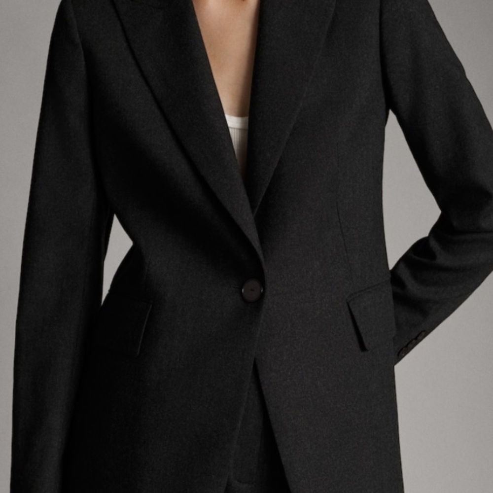 Massimo Dutti Navy blue wool blazer size 6
